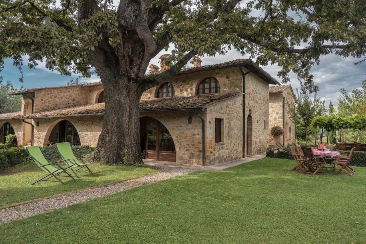 Aparthotel Borgo Al Cerro Casole dʼElsa Zewnętrze zdjęcie