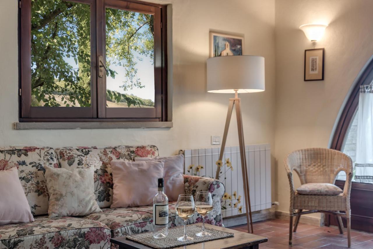 Aparthotel Borgo Al Cerro Casole dʼElsa Zewnętrze zdjęcie