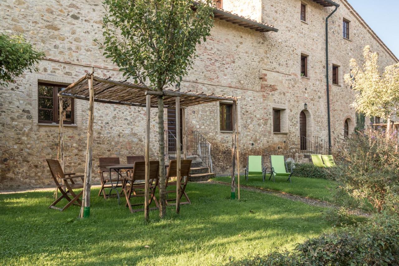 Aparthotel Borgo Al Cerro Casole dʼElsa Zewnętrze zdjęcie