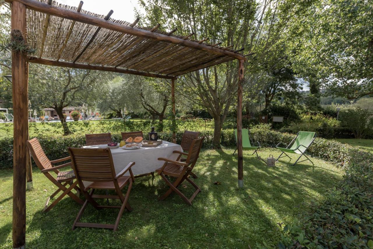 Aparthotel Borgo Al Cerro Casole dʼElsa Zewnętrze zdjęcie