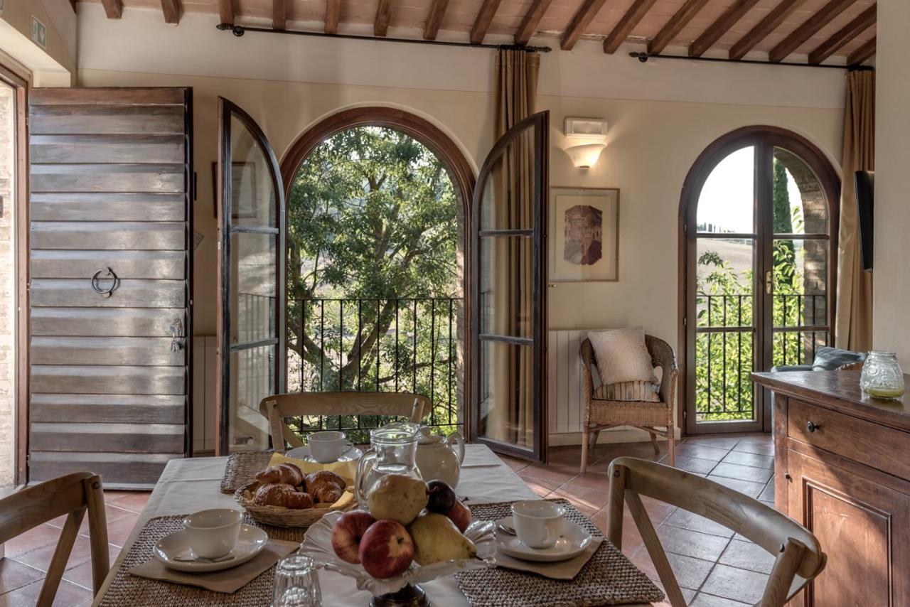 Aparthotel Borgo Al Cerro Casole dʼElsa Zewnętrze zdjęcie