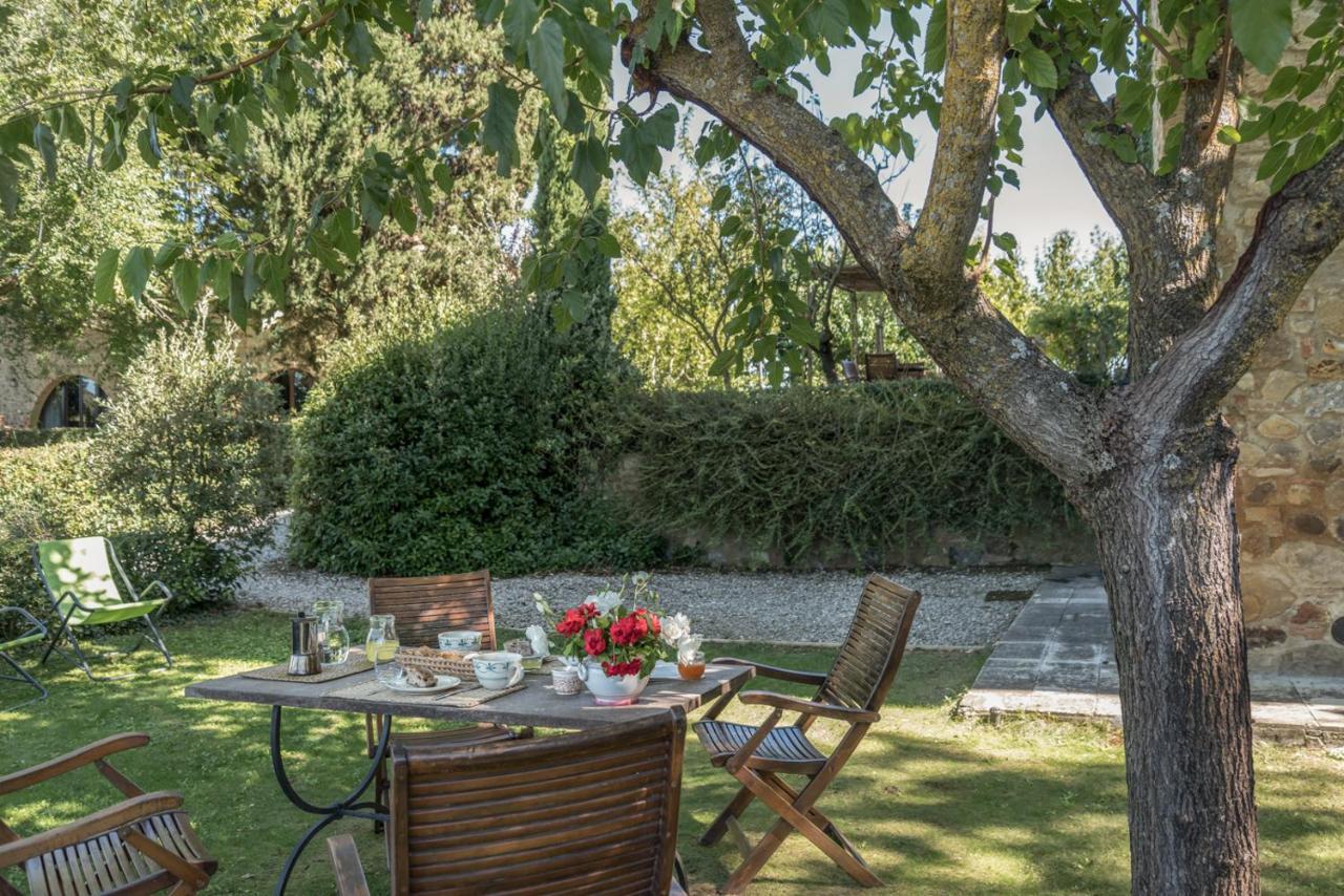 Aparthotel Borgo Al Cerro Casole dʼElsa Zewnętrze zdjęcie