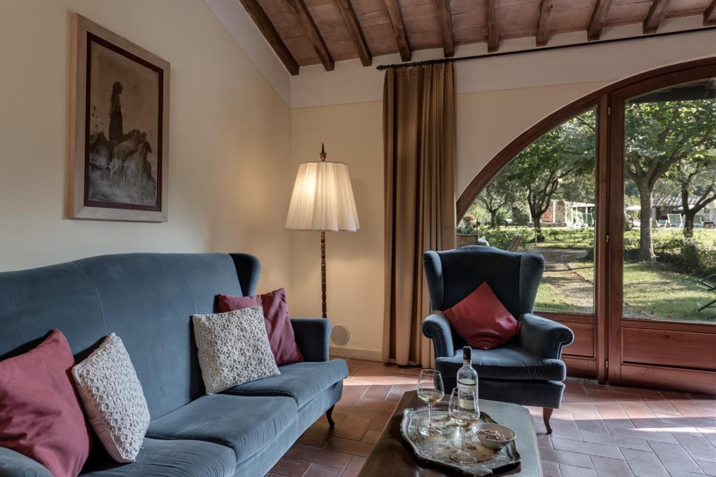 Aparthotel Borgo Al Cerro Casole dʼElsa Zewnętrze zdjęcie